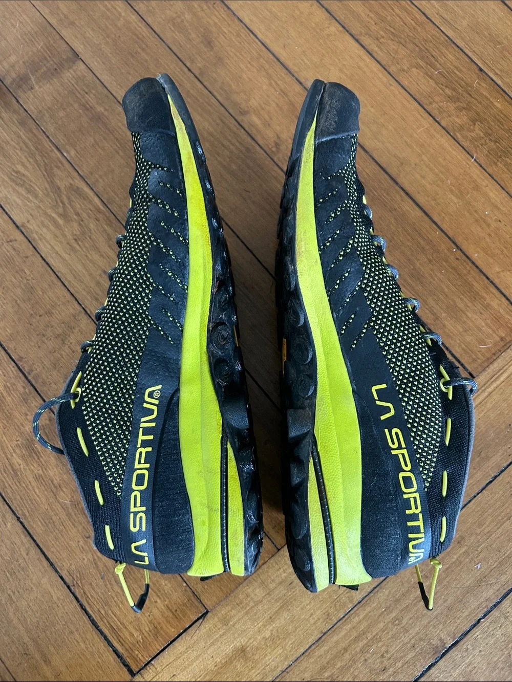 La Sportiva TX2 Men’s Black and Yellow Approach Shoes